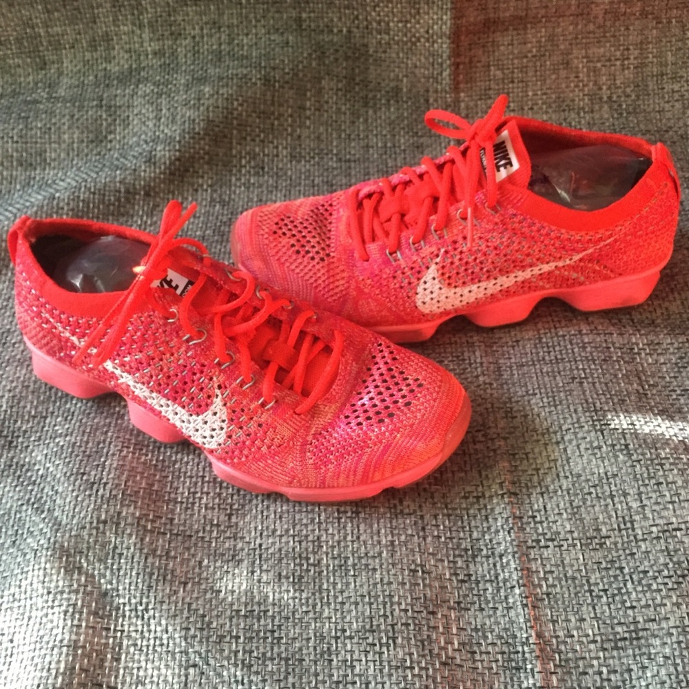 🔥 Nike Flyknit Zoom Agility. Size 6.5